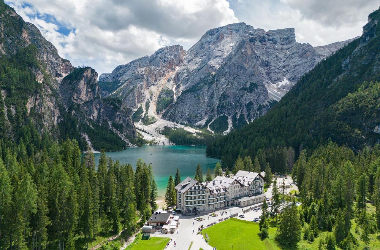 Hotel Lago Di Braies Braies  Bagian luar foto