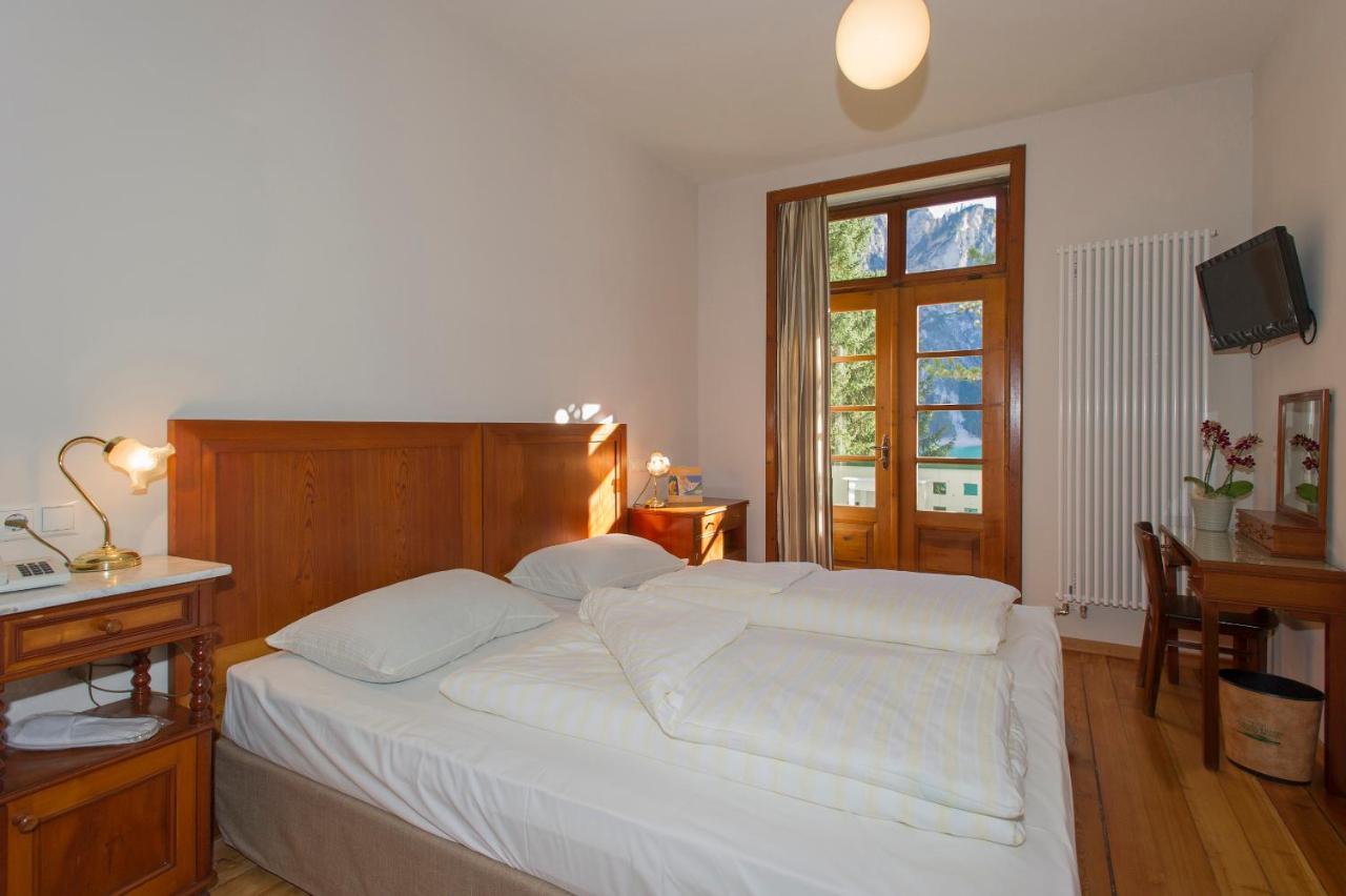 Hotel Lago Di Braies Braies  Bagian luar foto