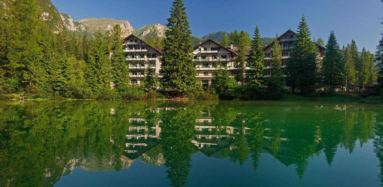 Hotel Lago Di Braies Braies  Bagian luar foto
