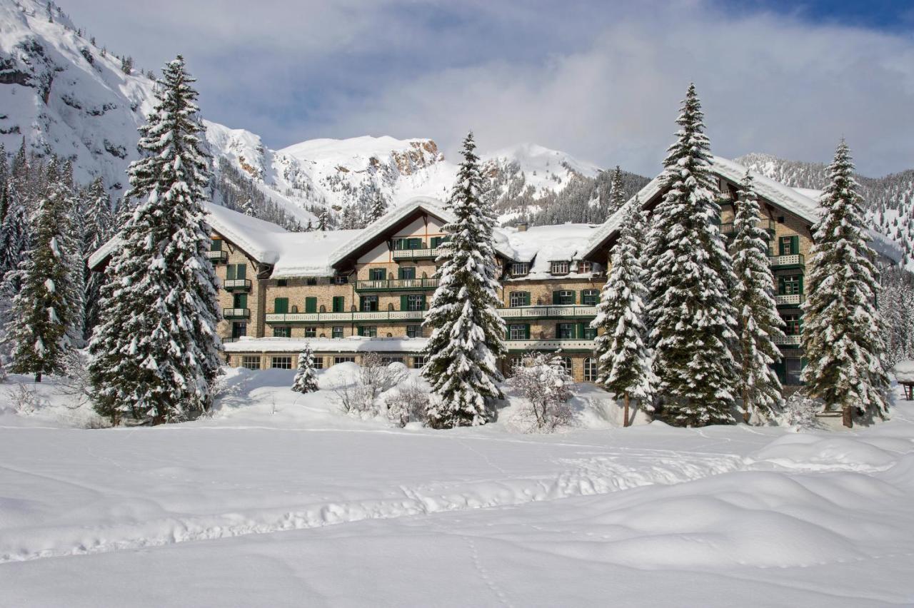 Hotel Lago Di Braies Braies  Bagian luar foto