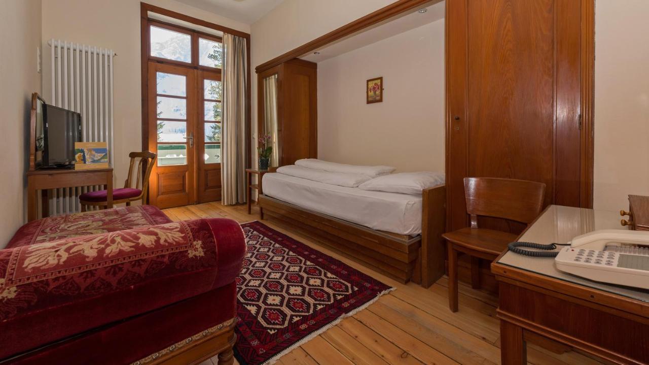 Hotel Lago Di Braies Braies  Bagian luar foto
